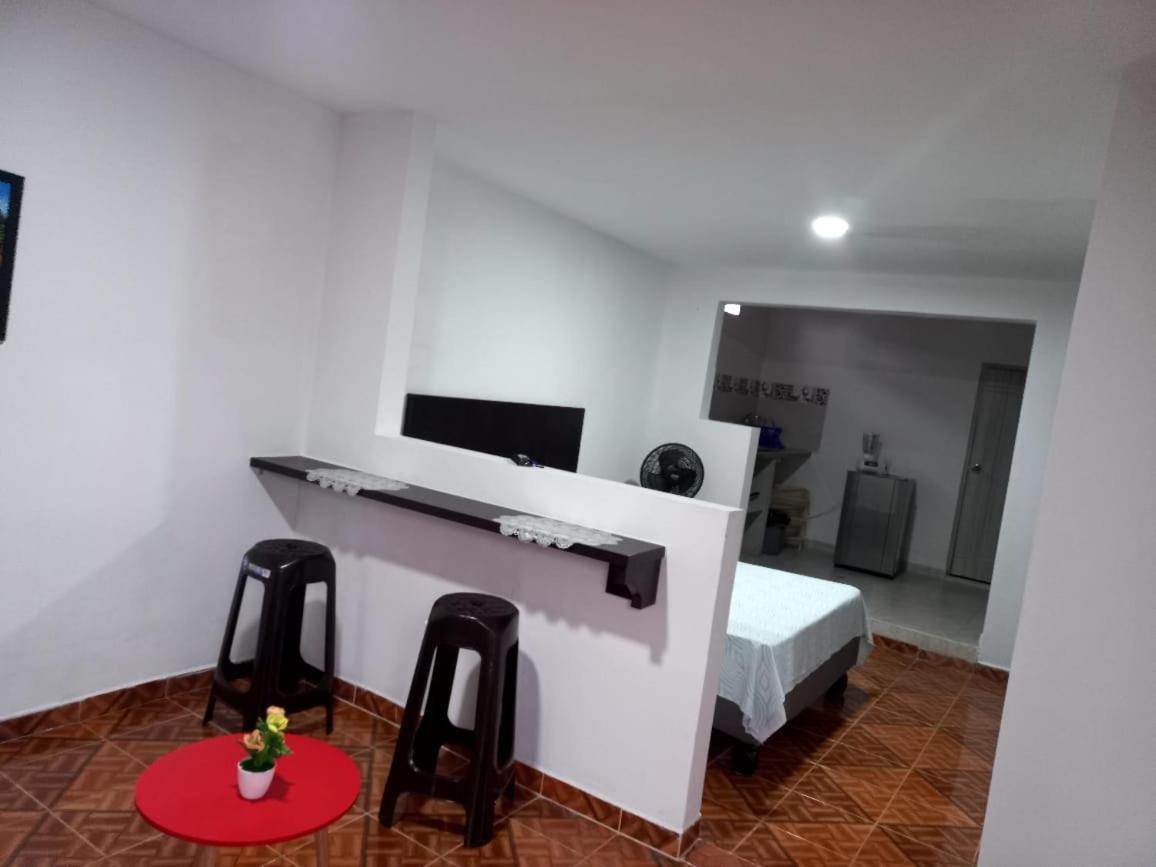 Apartaestudios El Jardin Кали Номер фото